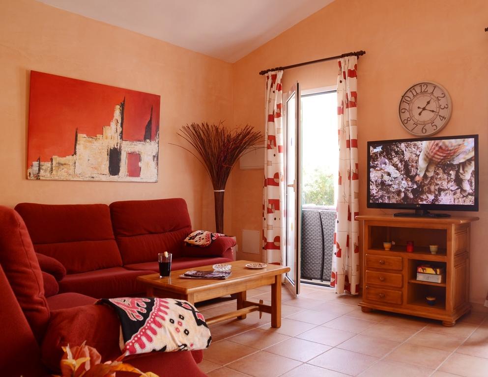 Villas Las Golondrinas Cala'N Bosch (Menorca) Exterior foto