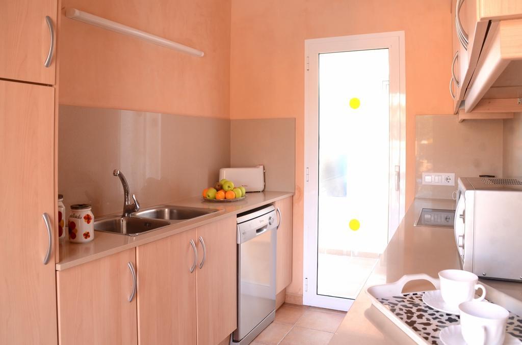 Villas Las Golondrinas Cala'N Bosch (Menorca) Exterior foto
